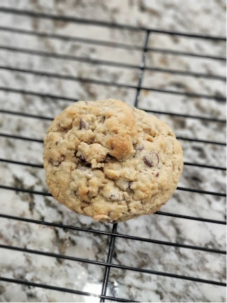Oatmeal chocolate chip cookie