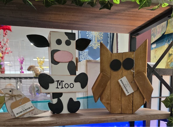 Painted owl wood craft